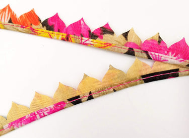Fuchsia Pink and Orange Floral Fringe Bunting Trim Triangle Shape, 9 Yard Lace Trim, Fringing Trim
